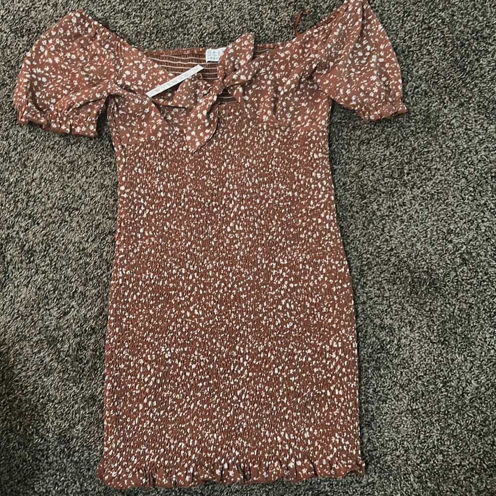 NEVER WORN DRESS